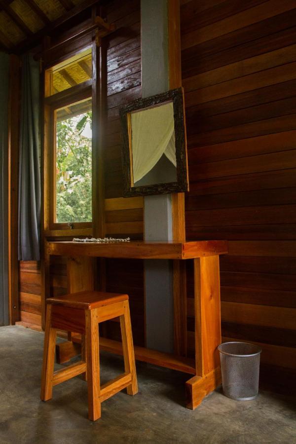 The Geckos Homestay Kelimutu Extérieur photo
